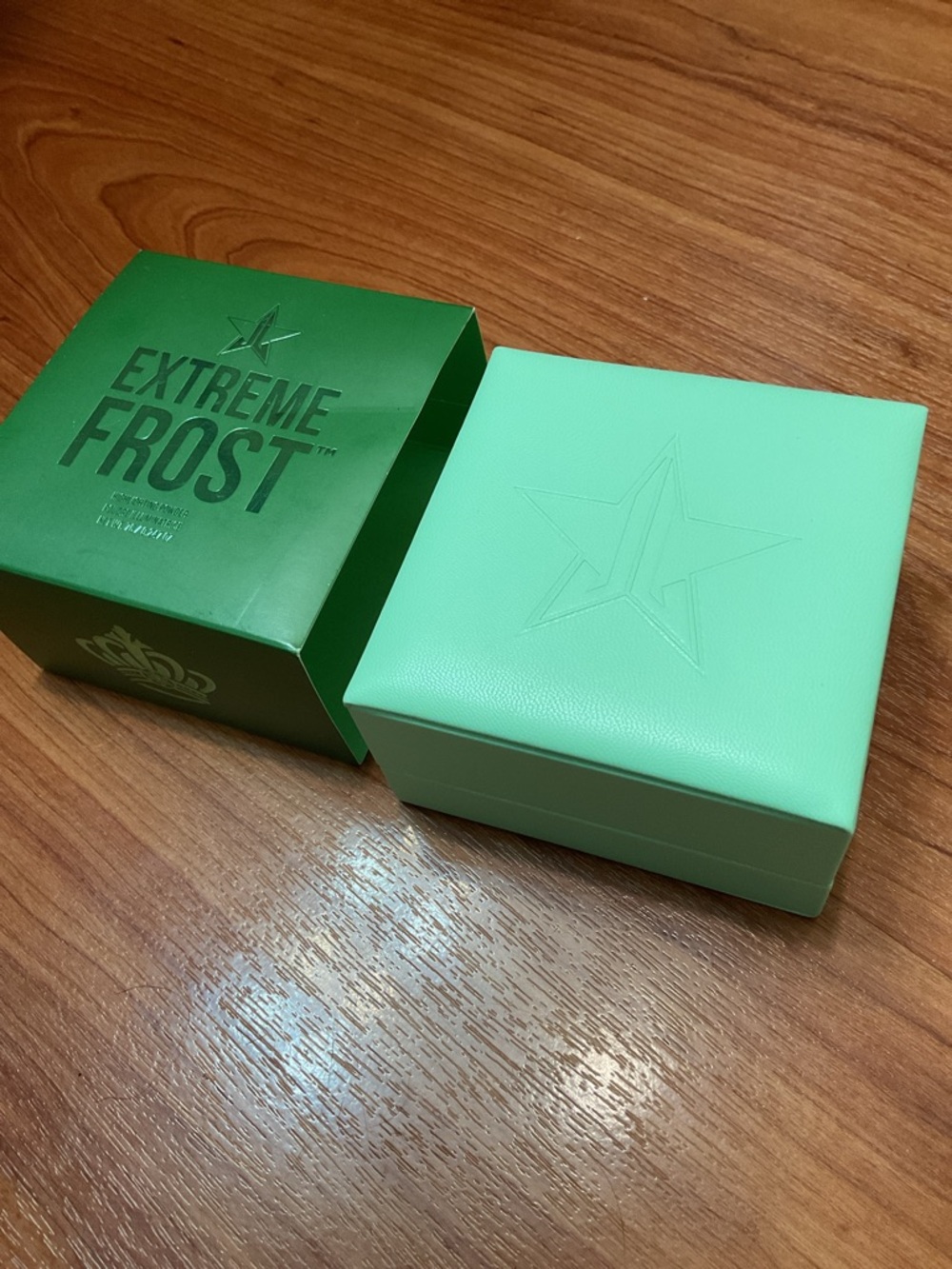 Jeffree Star Extreme Frost Highlighter - Picture 6 of 7